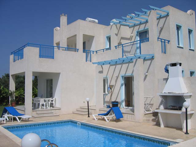 villa1-4Cyprus holidays